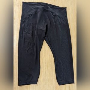 Lululemon Capris